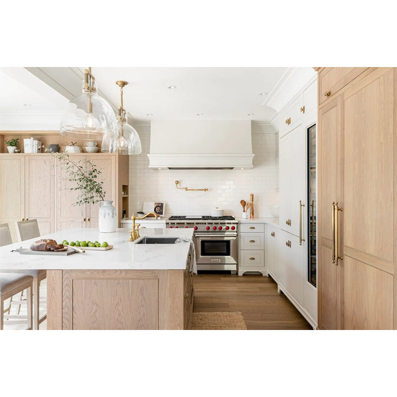 Cocinas con gabinetes de roble blanco