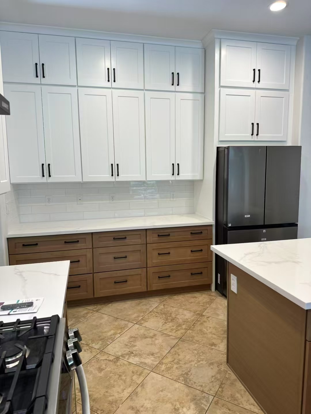 white shaker with tops