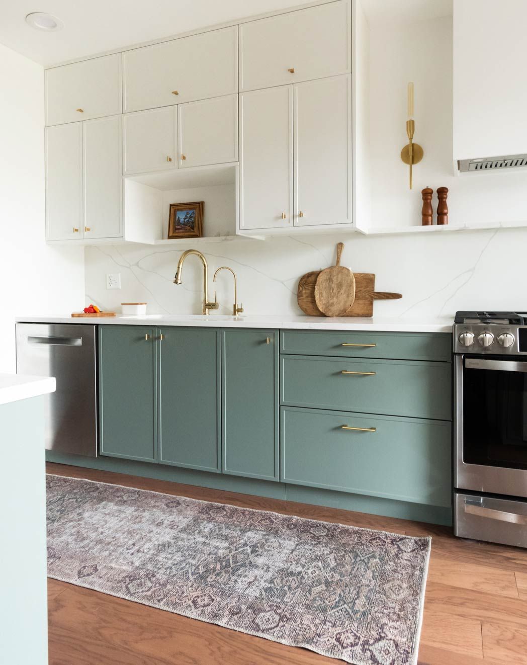 Which Color Is Better in the Kitchen?